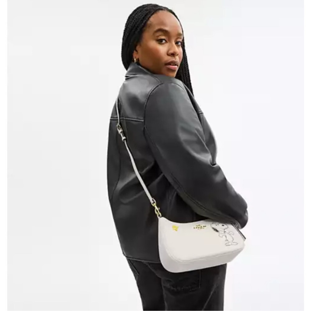 Coach X Peanuts Leather Teri Shoulder/Cross Body Bag, Sold Out Online,NWT R $398 - Picture 4 of 6